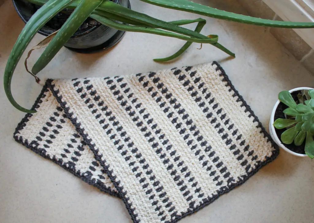 Modern Farmhouse Dish Towel Free Crochet Pattern