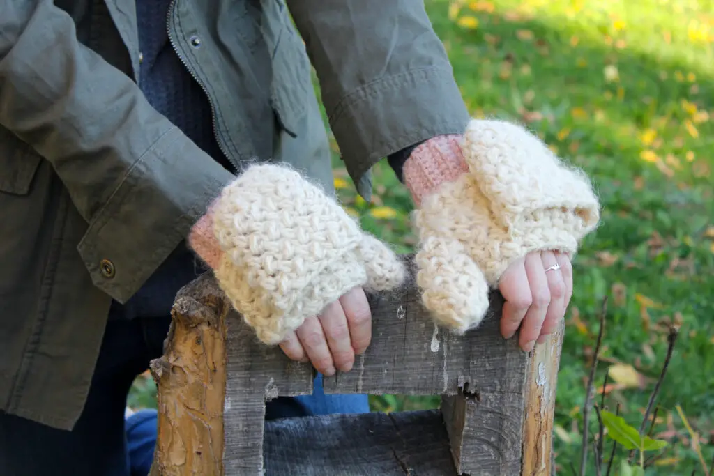 Cozy Convertible Crochet Mittens Free Crochet Pattern